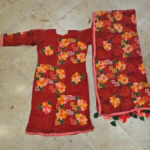 Women's Red Embroidered Kameez w Dupatta 2 piece suit set